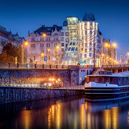 Dancing House - Tancici Dum Prague