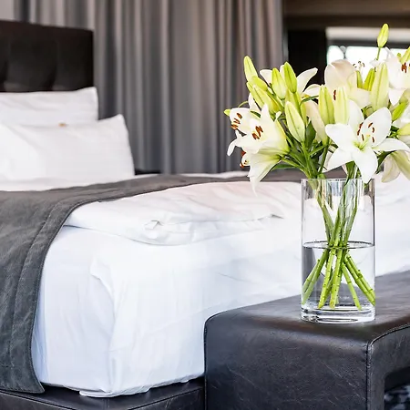 Hotell Dancing House - Tancici Dum 4*