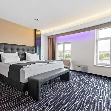 Hotell Dancing House - Tancici Dum Prag