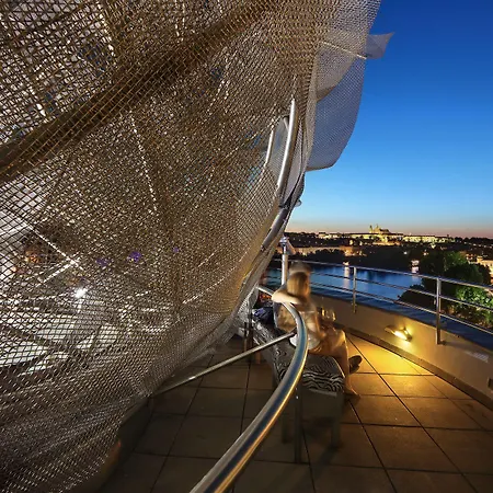 Hotel Dancing House - Tancici Dum