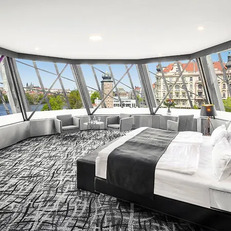 Dancing House - Tancici Dum فندق براغ