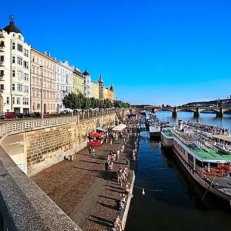 Hotel Dancing House - Tancici Dum