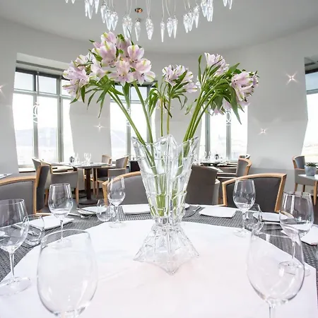 Dancing House - Tancici Dum Hotel 4*