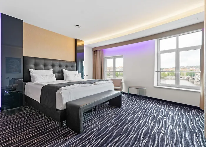 Hotell Dancing House - Tancici Dum Prag