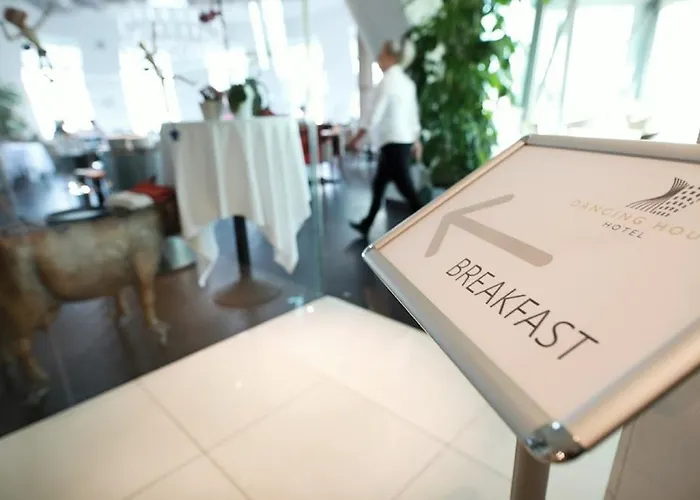 Dancing House - Tancici Dum Hotell Prag