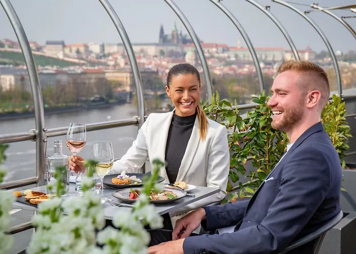 Dancing House - Tancici Dum Hotell Prag
