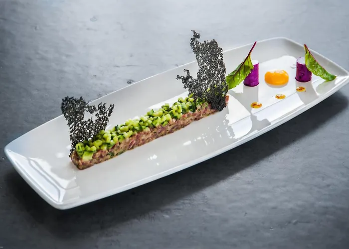 Dancing House - Tancici Dum Hotell