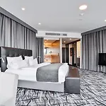 Dancing House - Tancici Dum Hotel