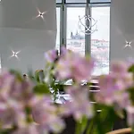 Dancing House - Tancici Dum Hotel 4*