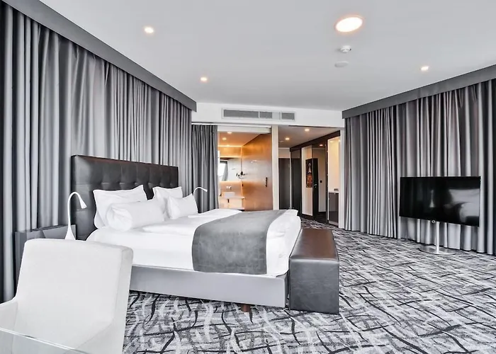 Dancing House - Tancici Dum 酒店