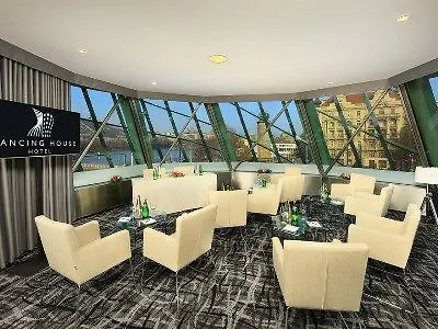 Dancing House - Tancici Dum