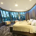 Ξενοδοχείο Dancing House - Tancici Dum